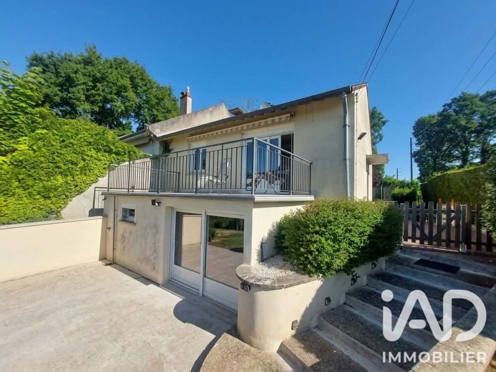 Maison 6 pièces 104 m² · à Chartrettes · 104 m² · 315 000 €