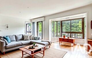  Appartement à louer 5 pièces 117 m²