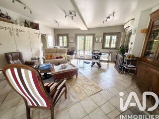 Maison à vendre 10 pièces 226 m²