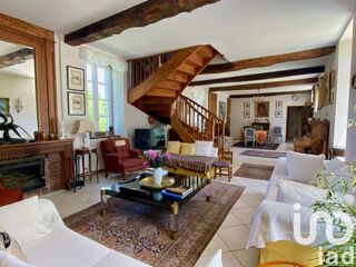  Maison à vendre 12 pièces 307 m²