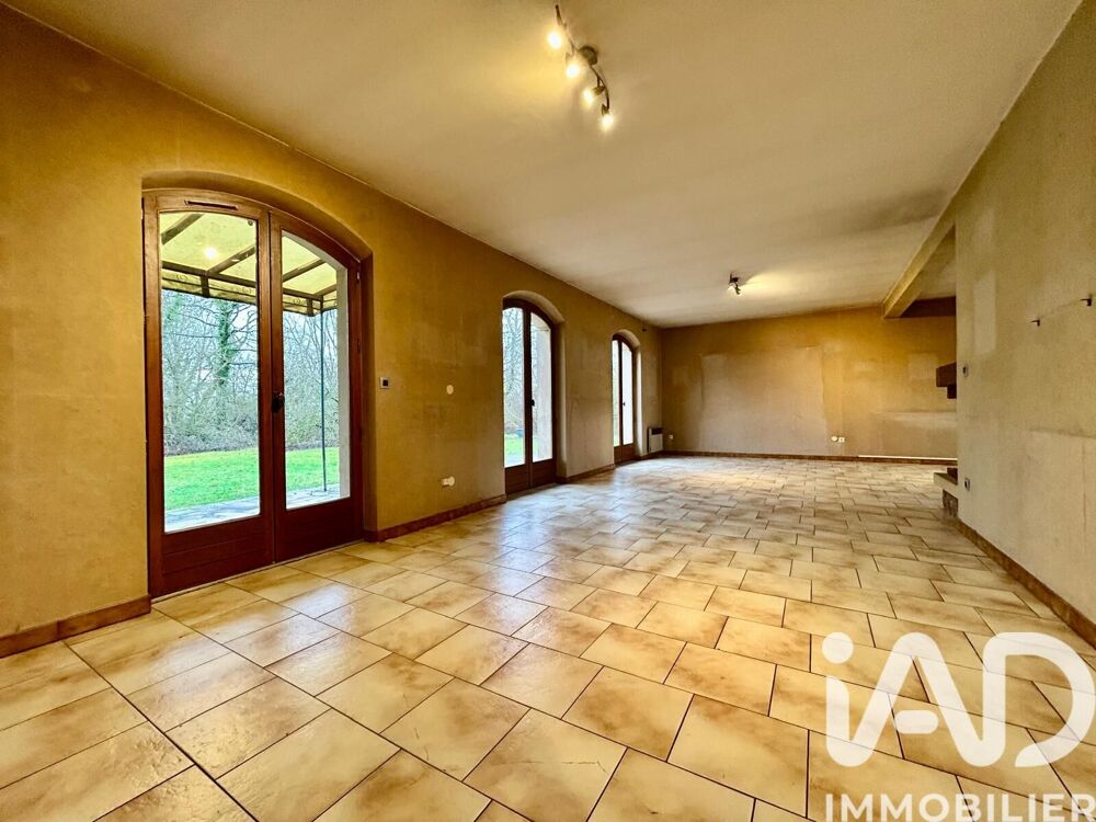 Vente Maison Vente Maison/villa 7 pièces Ars-laquenexy