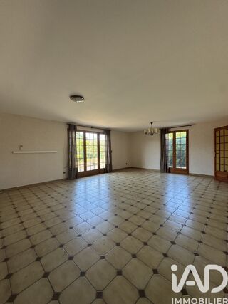  Maison à vendre 10 pièces 214 m²