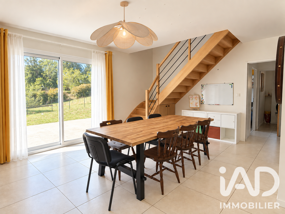 Vente Maison Vente Maison/villa 7 pièces Nazelles-négron