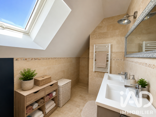  Maison à vendre 8 pièces 215 m²
