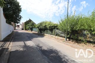  Terrain à vendre 591 m²