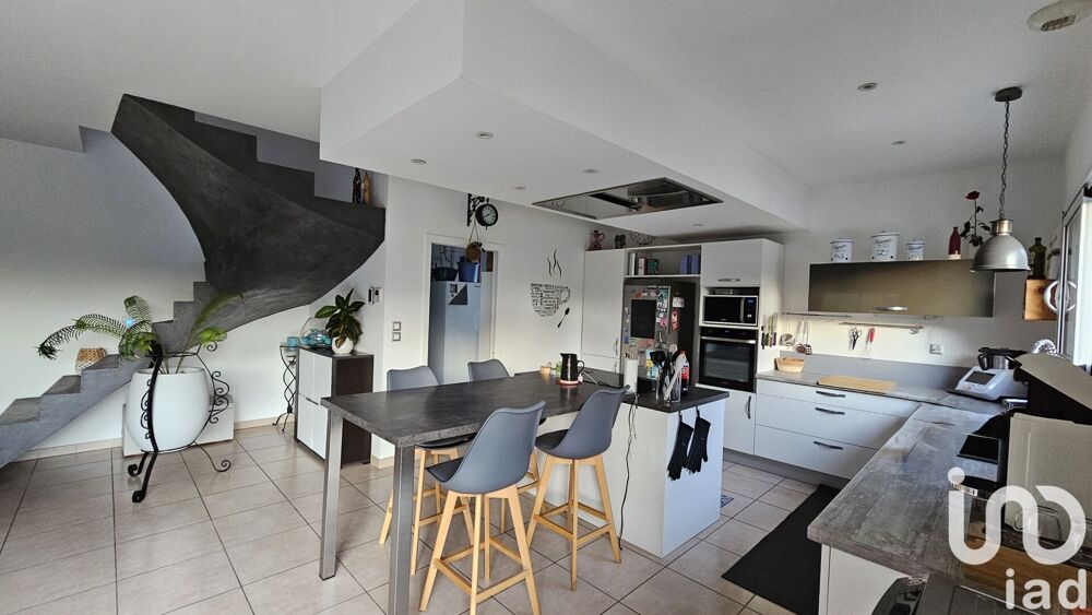 à vendre  Maison Pessac (33600)