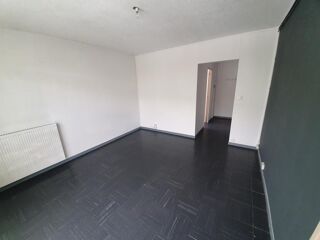  Appartement à louer 1 pièce 27 m²