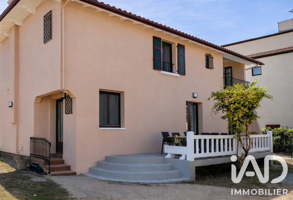 Vente Maison Vente Maison d'architecte 6 pièces Dax