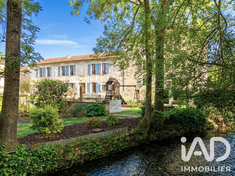 Vente Maison Vente Moulin 20 pièces Bourg-charente
