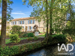  Maison à vendre 15 + pièces 626 m²