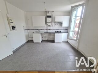  Appartement à louer 2 pièces 33 m²