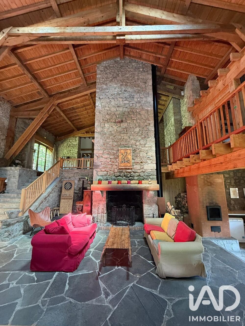 à vendre  Maison Saint-Bonnet-le-Château (42380)