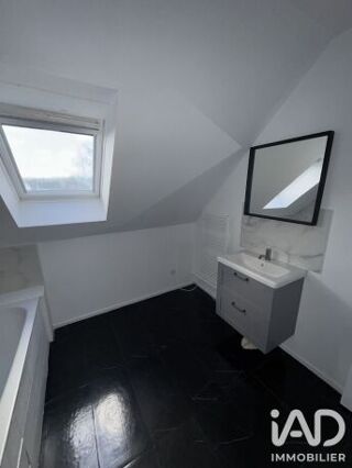  Maison à louer 4 pièces 83 m²