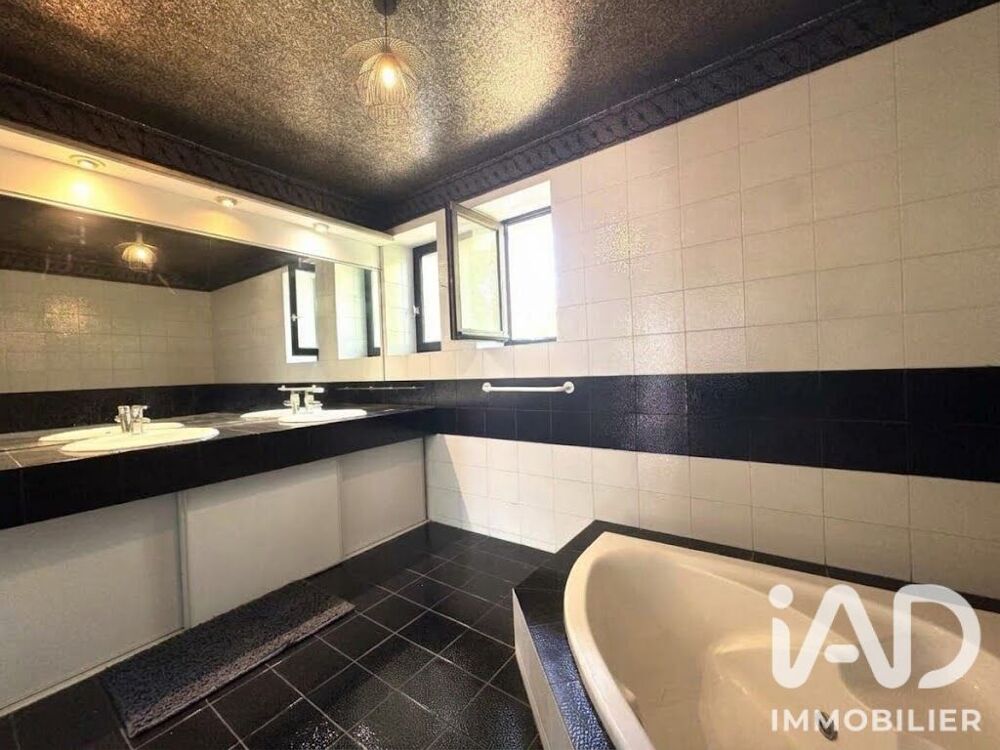 à vendre  Maison Nervieux (42510)