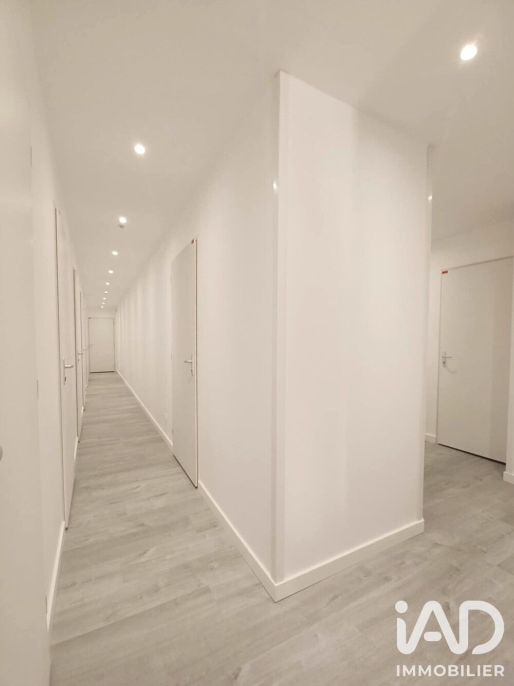 Vente Parking/Garage Vente Garage 150 m&sup2; Auris