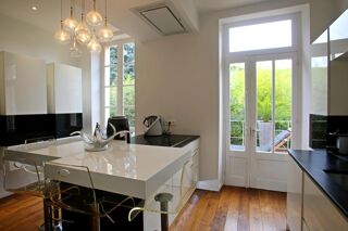  Maison � vendre 9 pi�ces 331 m�