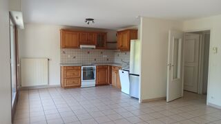Vente Appartement Appartement T4 avec grand séjour et terrasse centre Saint-Jorioz Saint jorioz