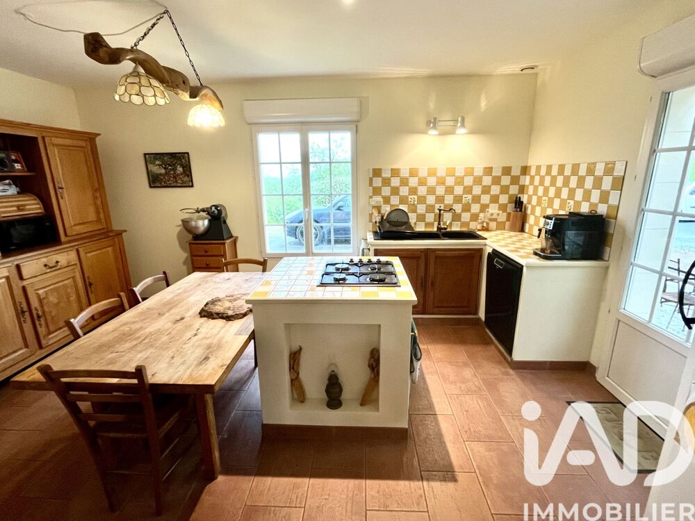 � vendre  Maison Saint-Lon-les-Mines (40300)