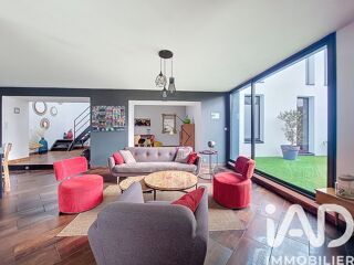  Maison à vendre 6 pièces 197 m²
