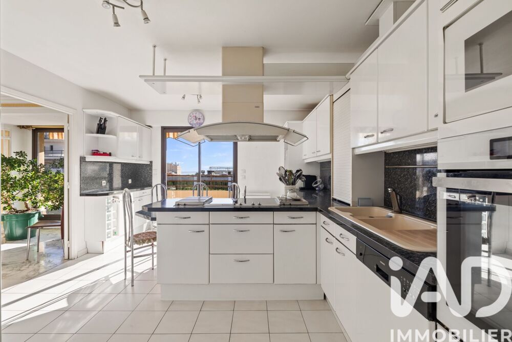 à vendre  Appartement Cagnes-sur-Mer (06800)
