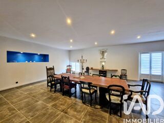  Maison à vendre 15 + pièces 771 m²