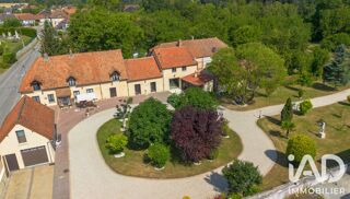  Maison à vendre 12 pièces 321 m²