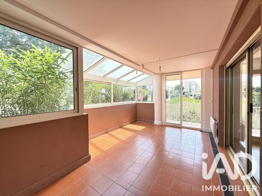 à vendre  Appartement Nice (06100)
