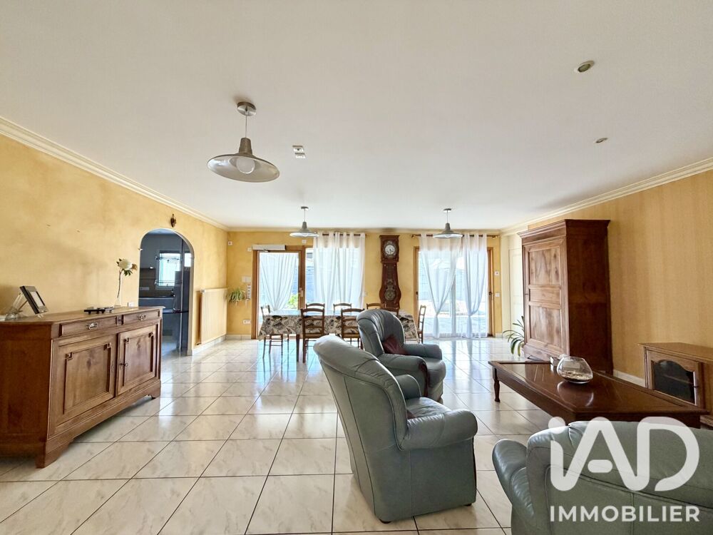 Vente Maison Vente Maison/villa 7 pièces Saint-georges-de-montaigu