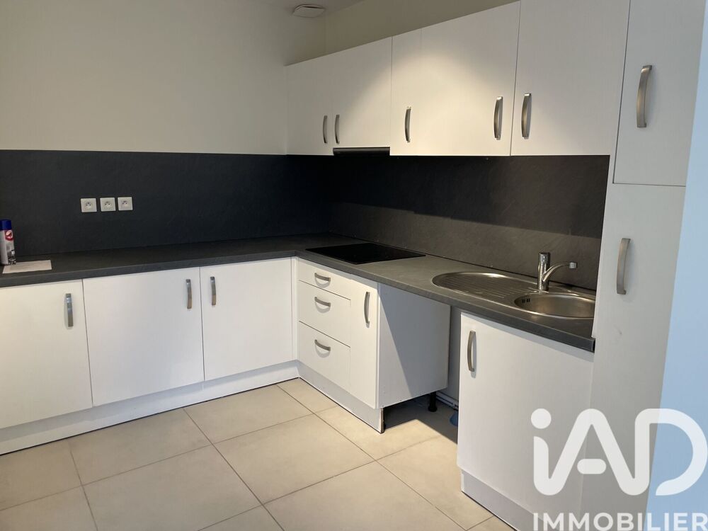 location Appartement - 4 pièce(s) - 81 m² La Varenne St Hilaire (94210)