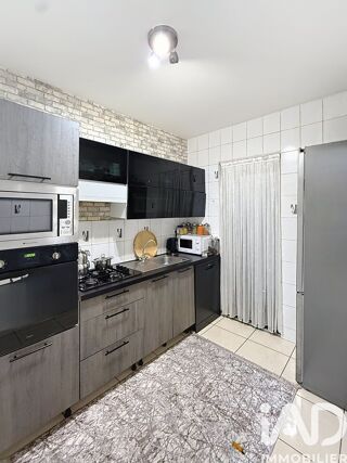  Immeuble à vendre 230 m²