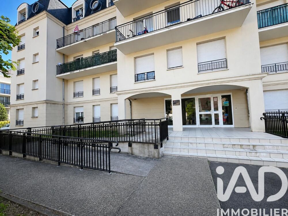 Appartement 2 pièces 41 m² · à Corbeil-Essonnes · 41 m² · 110 000 €