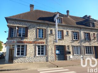  Immeuble à vendre 715 m²