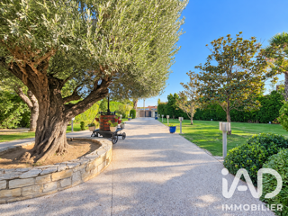  Maison à vendre 15 + pièces 593 m²