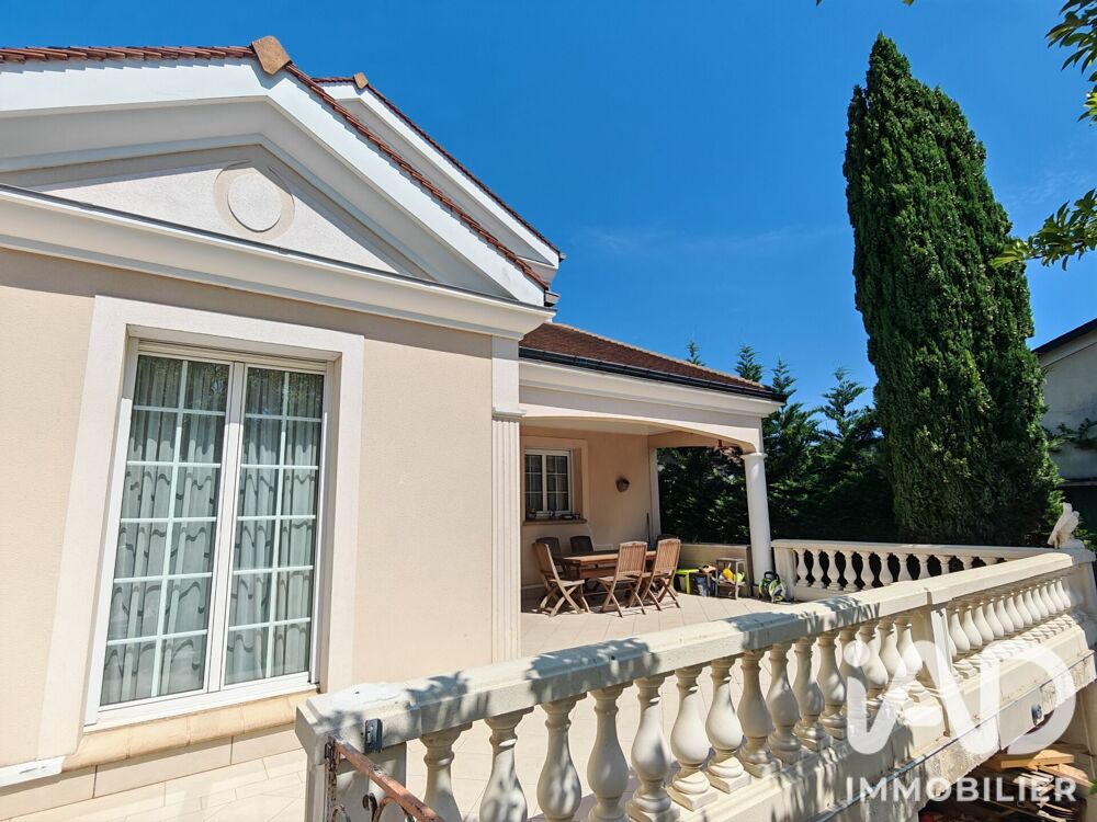vente Maison - 9 pièce(s) - 198 m² Yerres (91330)