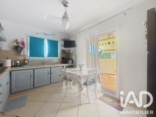  Maison à louer 6 pièces 170 m²