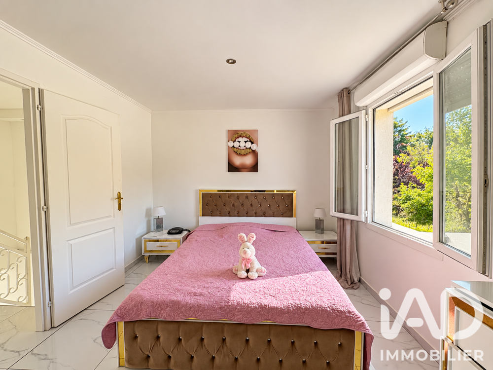 Vente Maison Vente Maison traditionnelle 6 pièces Lormont