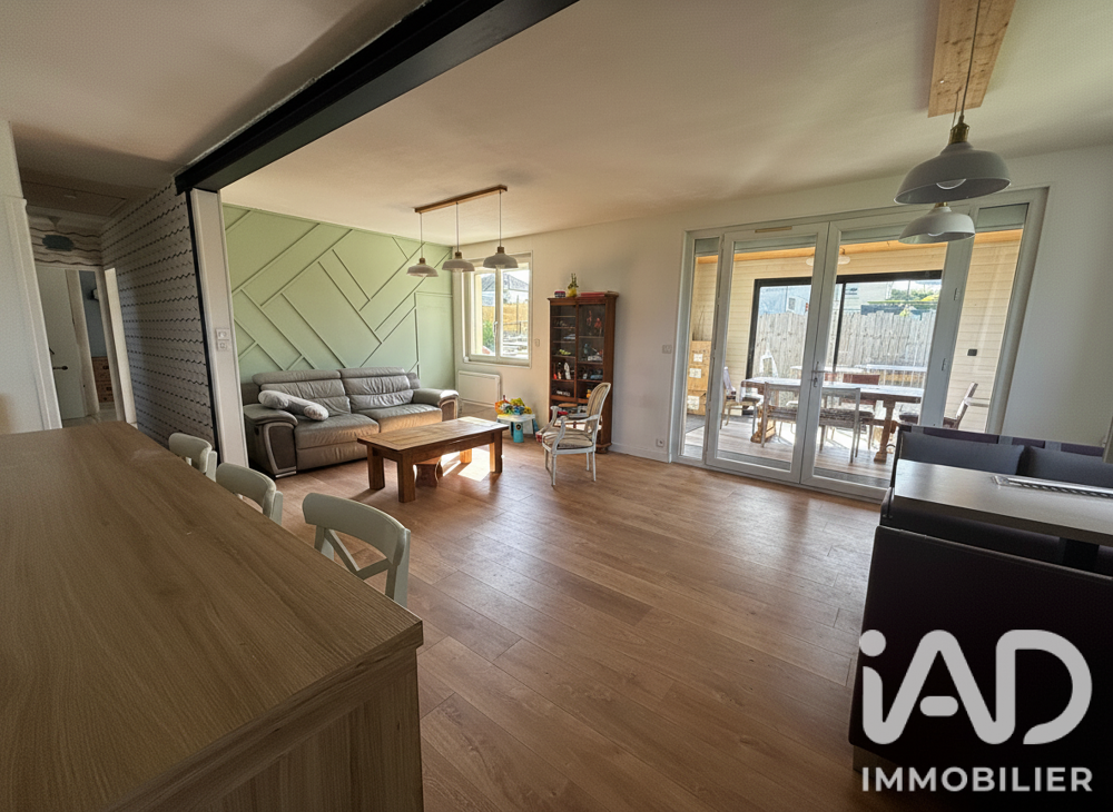 vente Maison - 4 pièce(s) - 127 m² Notre-Dame-de-Gravenchon (76330)