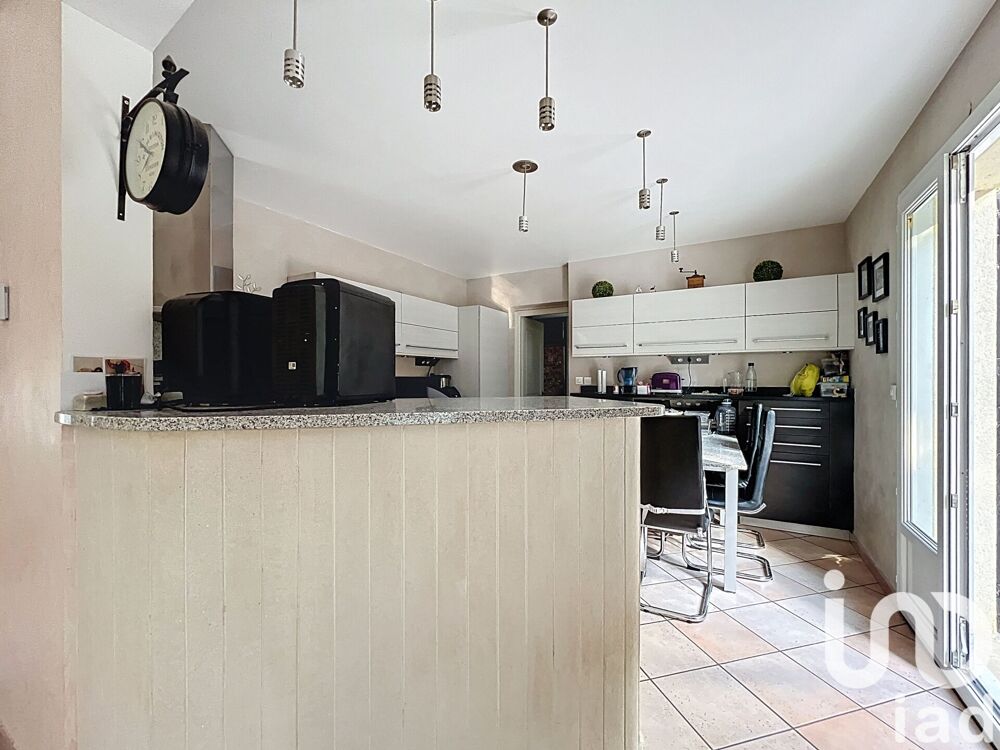 � vendre  Maison Saint-Maurice-Montcouronne (91530)