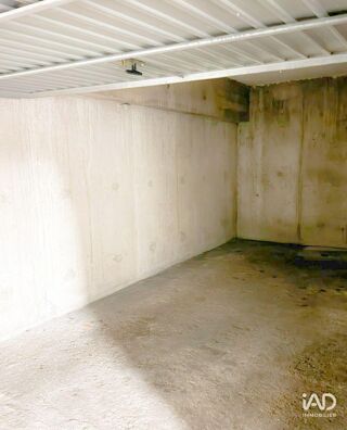 Parking / Garage à louer 15 m²