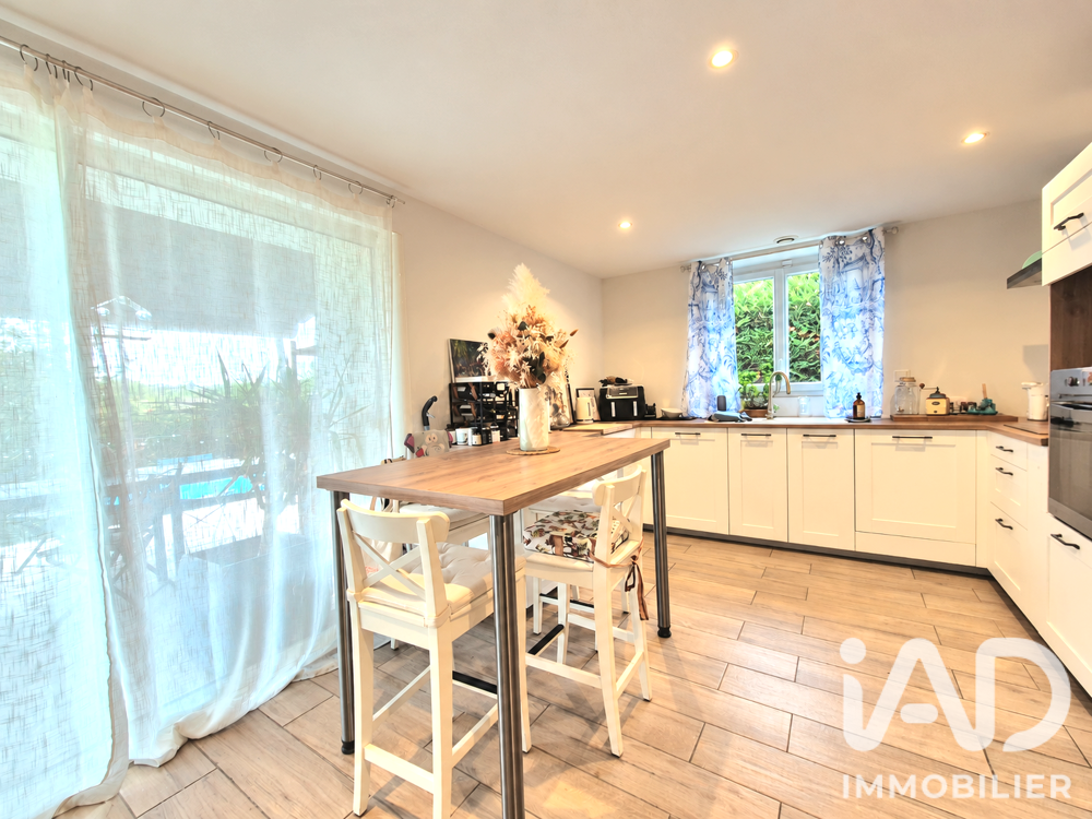 Vente Maison Vente Maison traditionnelle 5 pièces Saint-cernin-de-larche