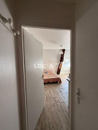  Appartement à louer 1 pièce 19 m²