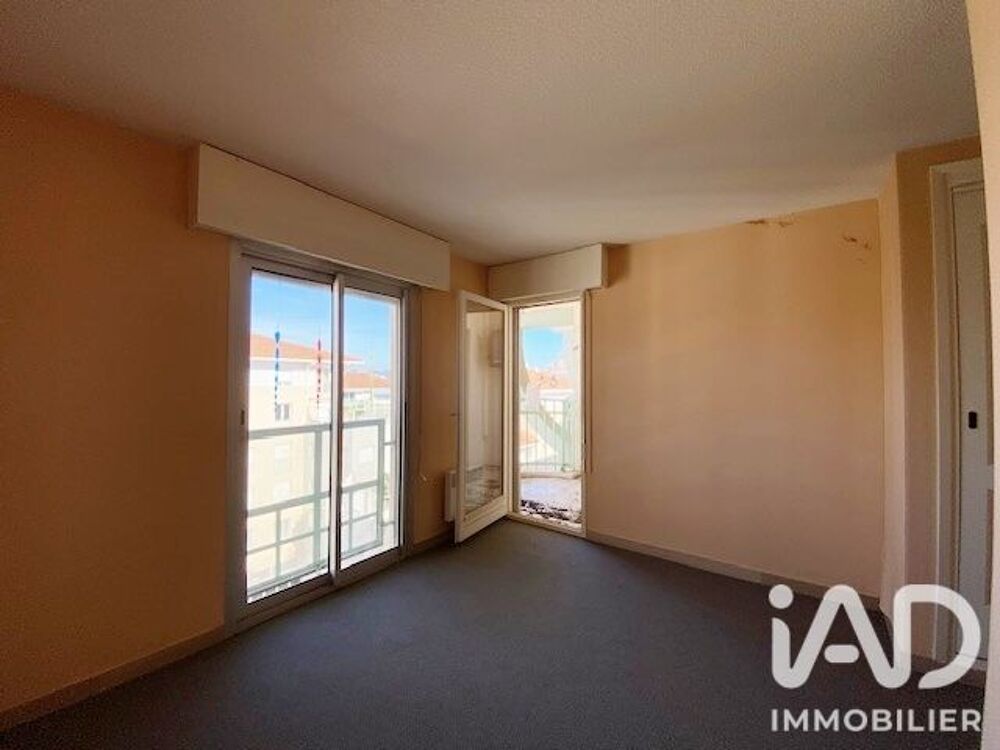 à vendre  Appartement Fréjus (83600)