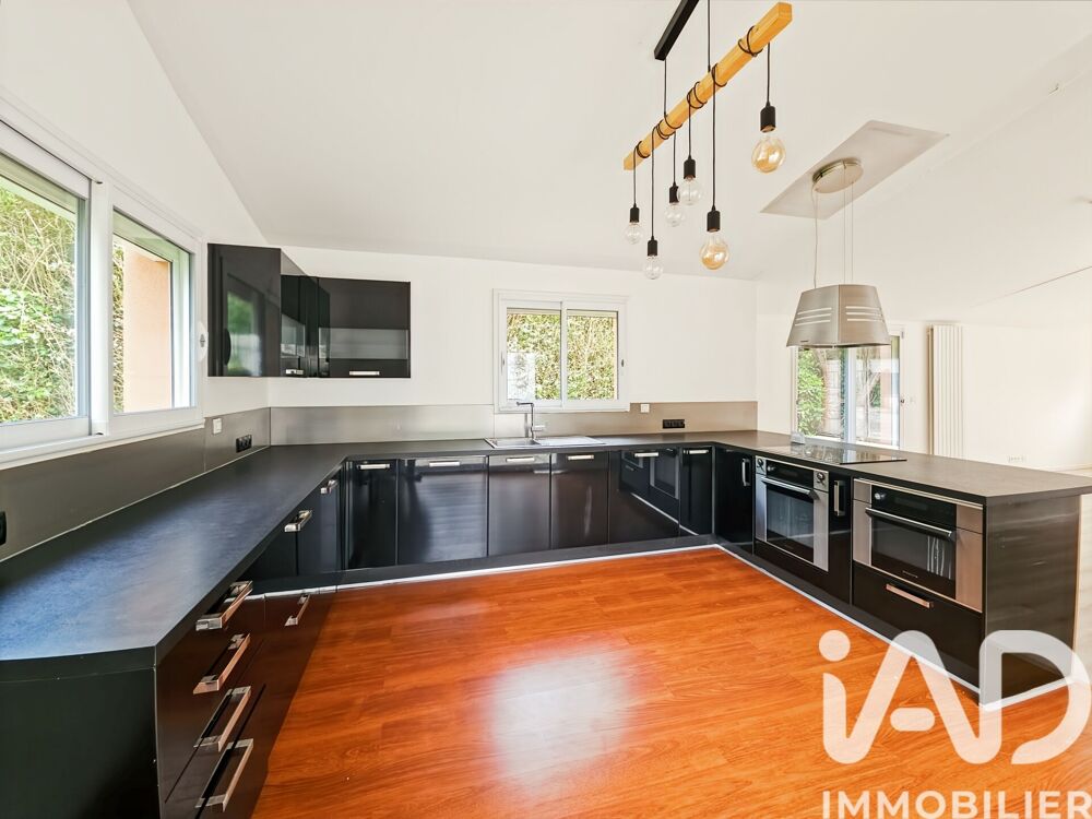 Vente Maison Vente Maison/villa 9 pièces Brie-comte-robert