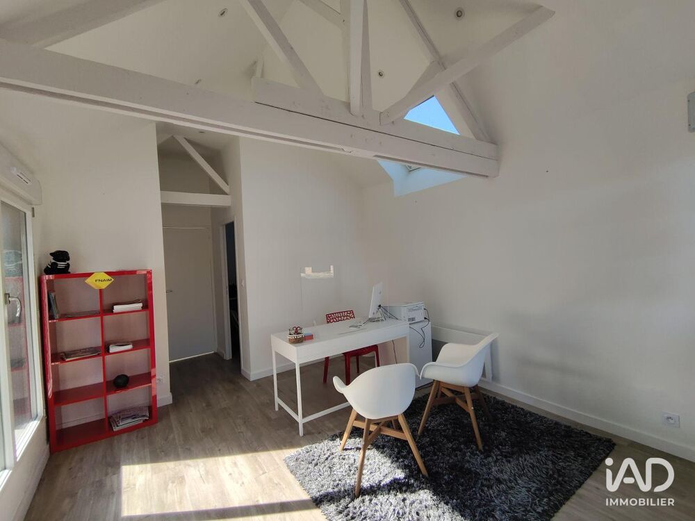   Location Bureaux 27 m&sup2; Piré-sur-seiche