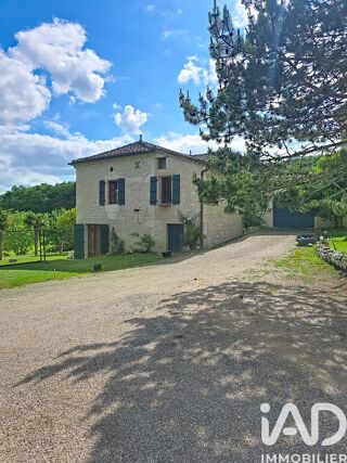  Maison à vendre 15 + pièces 425 m²