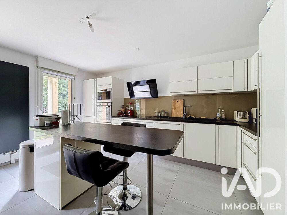 location Appartement - 3 pièce(s) - 70 m² Kembs (68680)