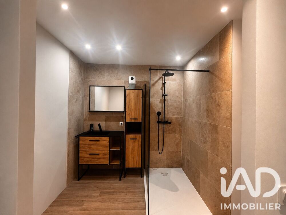 Vente Maison Vente Maison de ville 5 pièces Saint-porchaire