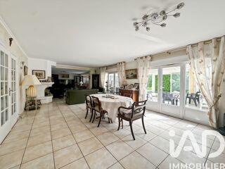  Maison à vendre 8 pièces 190 m²