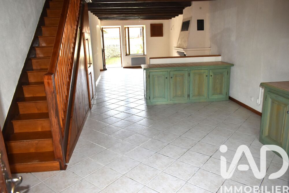 Vente Maison Vente Maison de village 5 pièces Villechantria