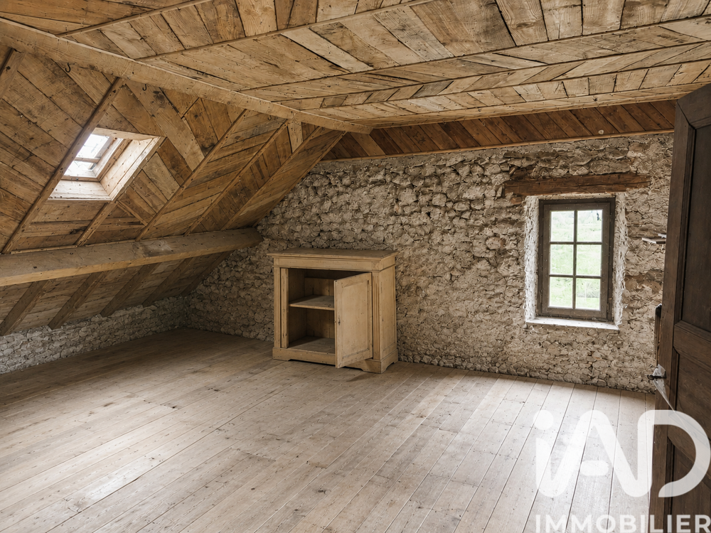 Vente Maison de village 8 pièces